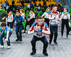 More than 80 young Ugra athletes performed morning exercises under the guidance of athletes and coaches in Khanty Mansijsk