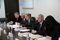 Pavel Rozkhov, Lev Seleznev and Andrey Strokin meet with Jacobus Andriaan Engelbrecht the Chairman of the WTF Para-Taekwondo Committee and representatives of the European Taekwondo Union at the headquarters of the Russian Paralympic Committee in Moscow, R