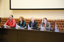 PAVEL ROZHKOV, ANDREY STROKIN AND OLGA SEMENOVA MET WITH THE NATIONAL FIELD AND TRACK ATHLETICS TEAM FOR PERSONS WITH PHYSICAL IMPAIRMENTS AND THE NATIONAL CURLING ON WHEELCHAIR TEAM IN THE SPORTS COMPLEX “NOVOGORSK” 